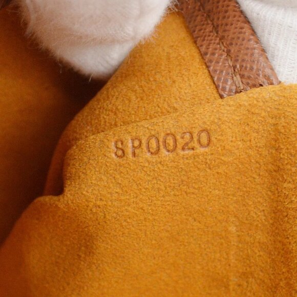 Louis Vuitton Monogram Musette Tango Short Shoulder Bag - Picture 7 of 9